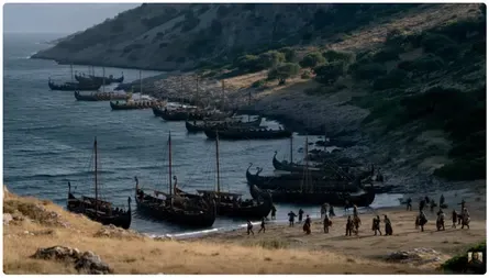 The Greeks make land. The team behind the first episode said they would seek to make improvements in the second episode. Computer-generated: @Imagine